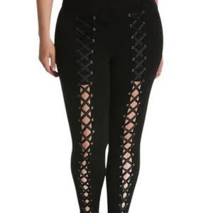 Torrid Lace Up Leggings Plus Size 2X Black Ponte Knit Ankle Length Stretchy